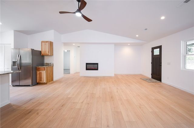 114 Wood St, North Beaver Twp, PA 16102