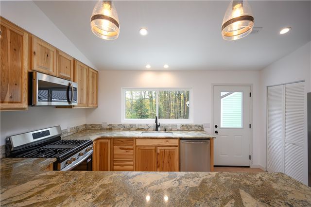 114 Wood St, North Beaver Twp, PA 16102