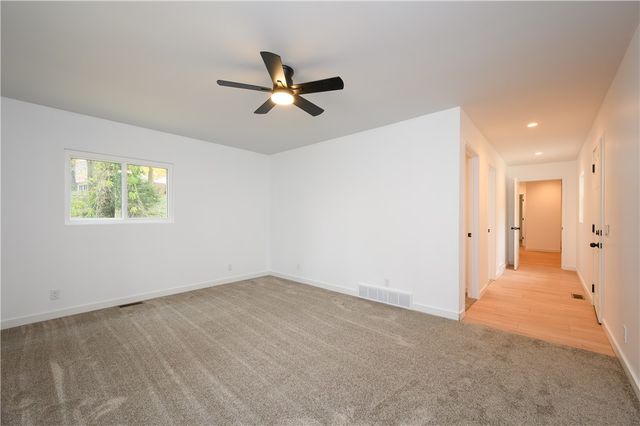 114 Wood St, North Beaver Twp, PA 16102