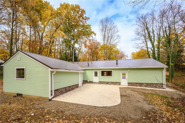 114 Wood St, North Beaver Twp, PA 16102