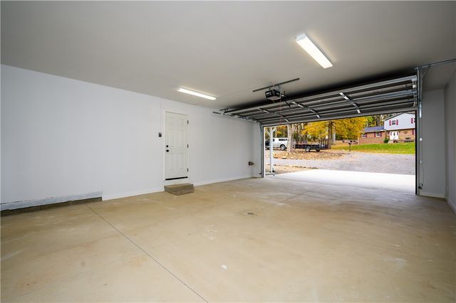 114 Wood St, North Beaver Twp, PA 16102