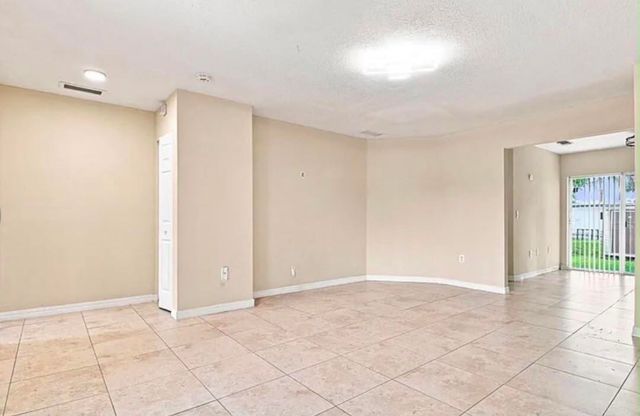 3523 NW 194TH Terrace NW, Miami Gardens, FL 33056