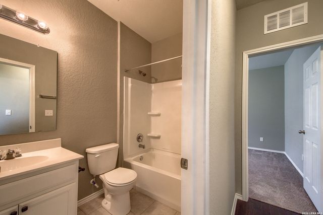 10606 Century Farm, Converse, TX 78109