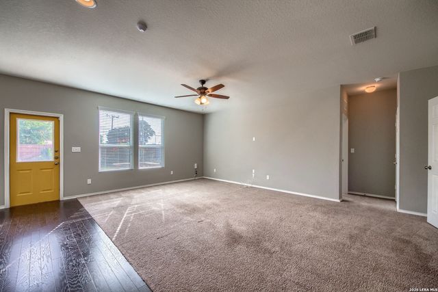 10606 Century Farm, Converse, TX 78109