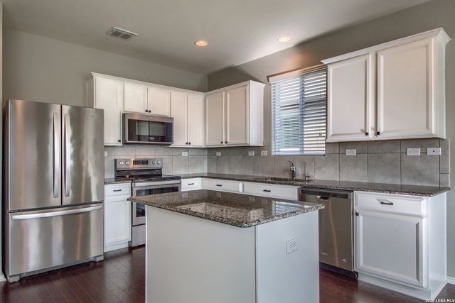 10606 Century Farm, Converse, TX 78109