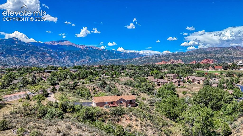 2205 Mesa Road, Colorado Springs, CO 80904 — photo 5