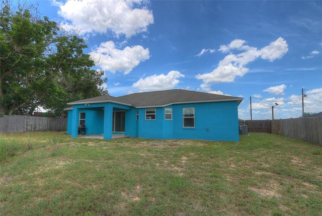 110 PLUM AVENUE, Frostproof, FL 33843