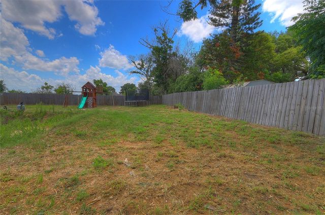 110 PLUM AVENUE, Frostproof, FL 33843