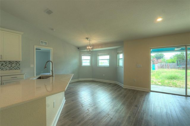 110 PLUM AVENUE, Frostproof, FL 33843