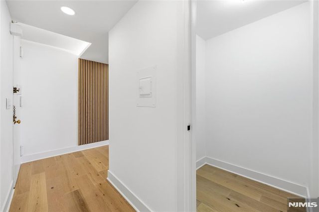 300 Winston 2617, Cliffside Park, NJ 07010