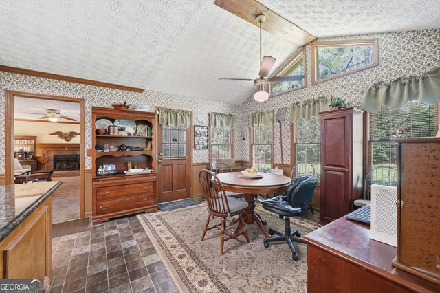 4849 Ridgewood Creek Drive NW, Acworth, GA 30102