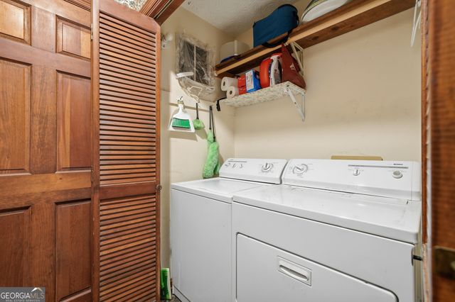 4849 Ridgewood Creek Drive NW, Acworth, GA 30102