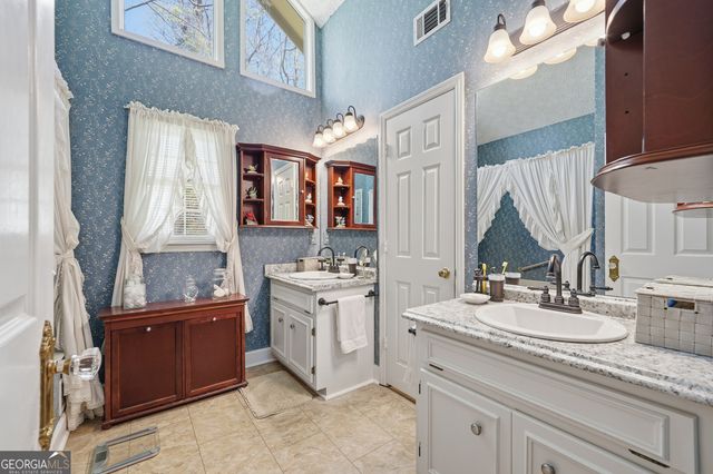 4849 Ridgewood Creek Drive NW, Acworth, GA 30102