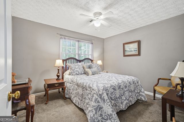 4849 Ridgewood Creek Drive NW, Acworth, GA 30102