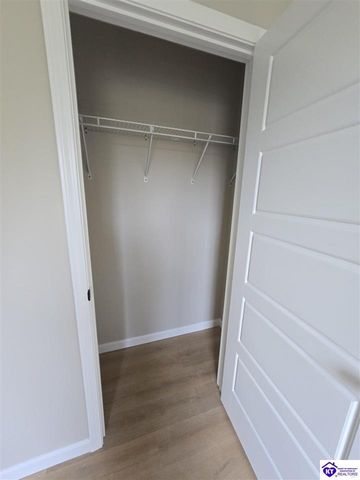 215 E Brown Street, Elizabethtown, KY 42701