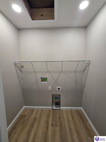 215 E Brown Street, Elizabethtown, KY 42701