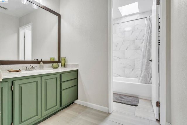 2380 Cabrillo Dr, Hayward, CA 94545