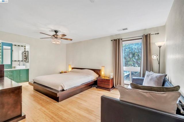 2380 Cabrillo Dr, Hayward, CA 94545