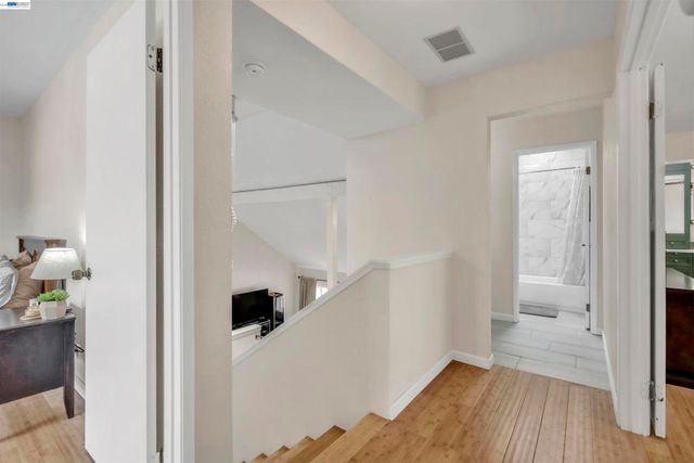 2380 Cabrillo Dr, Hayward, CA 94545