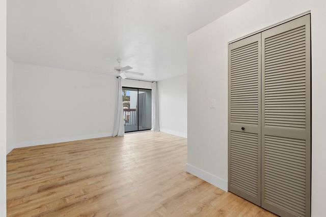 6678 Racquet Club Drive 209, Fort Lauderdale, FL 33319