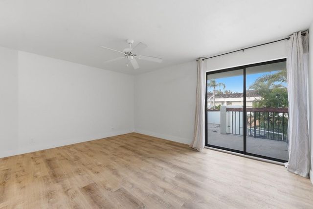 6678 Racquet Club Drive 209, Fort Lauderdale, FL 33319