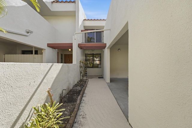 6678 Racquet Club Drive 209, Fort Lauderdale, FL 33319