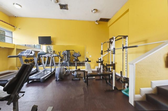 6678 Racquet Club Drive 209, Fort Lauderdale, FL 33319