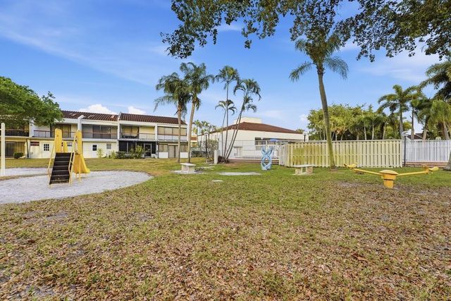 6678 Racquet Club Drive 209, Fort Lauderdale, FL 33319