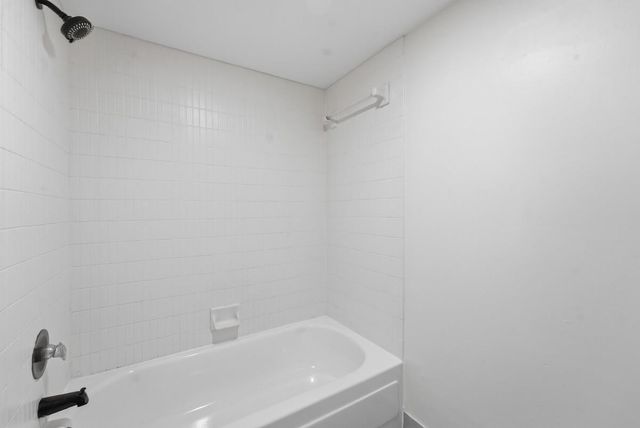 6678 Racquet Club Drive 209, Fort Lauderdale, FL 33319