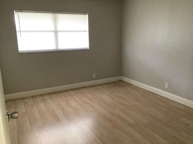 189 Saxony 189, Delray Beach, FL 33446