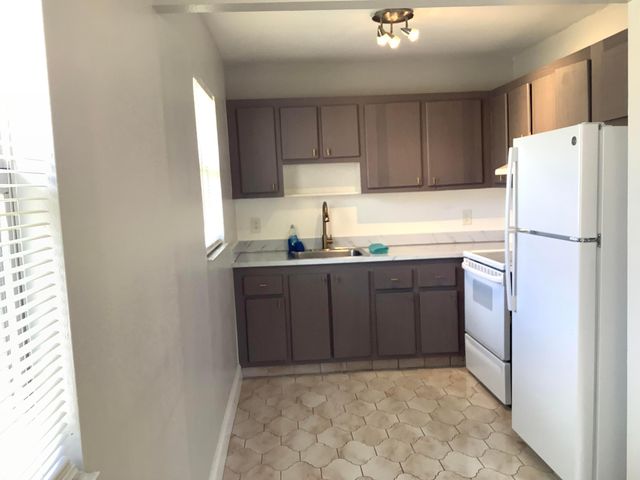189 Saxony 189, Delray Beach, FL 33446