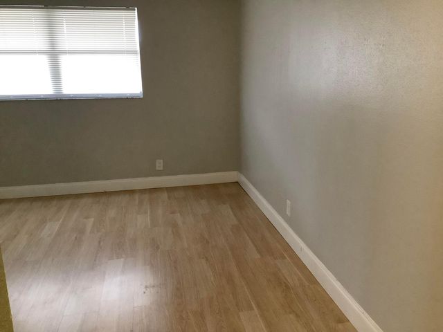 189 Saxony 189, Delray Beach, FL 33446