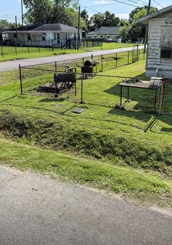 1301 Boulder Street, Houston, TX 77012