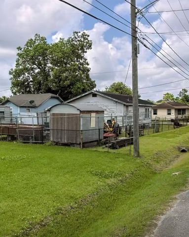 1301 Boulder Street, Houston, TX 77012