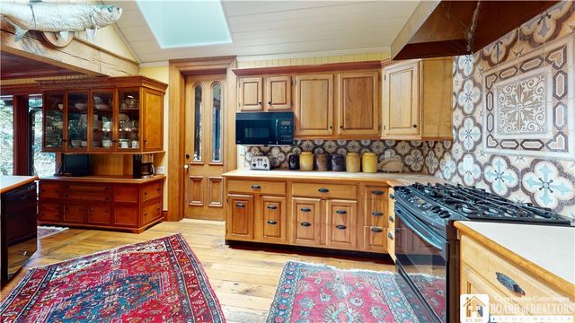 2440 Shadyside Road B, Mina, NY 14736