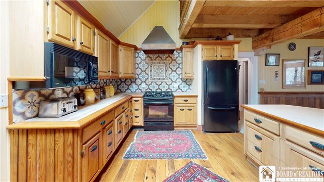 2440 Shadyside Road B, Mina, NY 14736