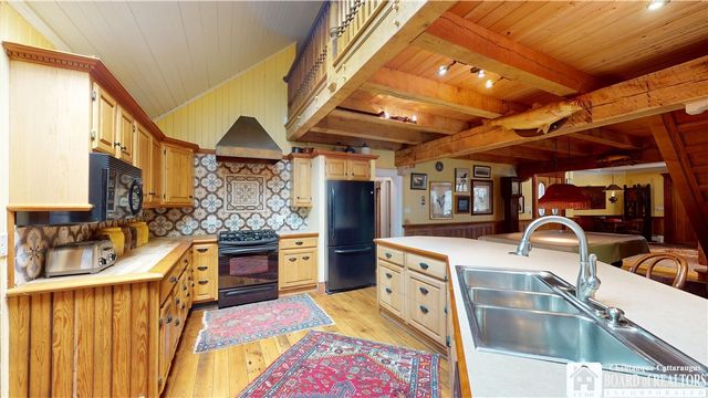 2440 Shadyside Road B, Mina, NY 14736