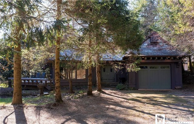 2440 Shadyside Road B, Mina, NY 14736