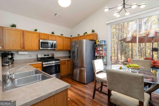 782 Jasperson Court, Fairburn, GA 30213