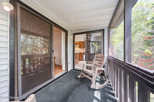 9020 York Lane 10h, West Melbourne, FL 32904
