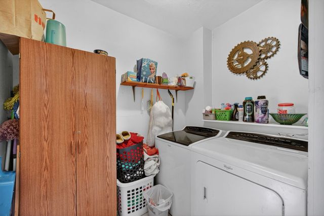 1332 Braden Avenue, Chariton, IA 50049