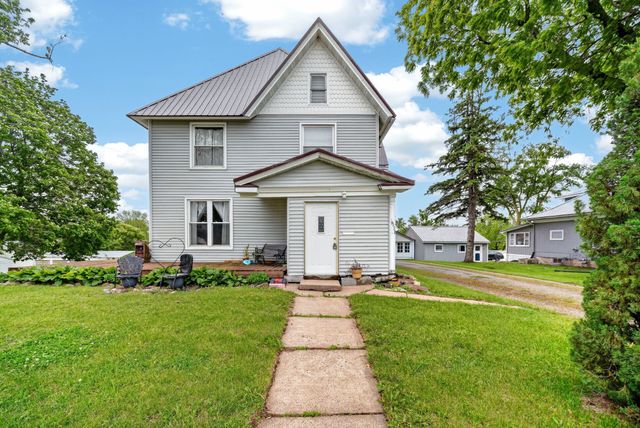 1332 Braden Avenue, Chariton, IA 50049
