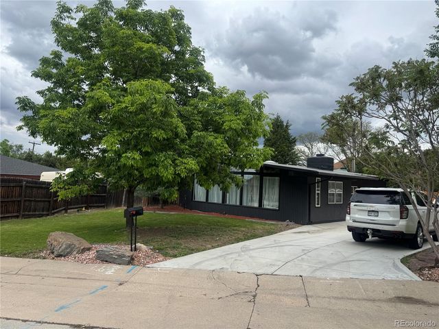 450 Yukon Street, Lakewood, CO 80226