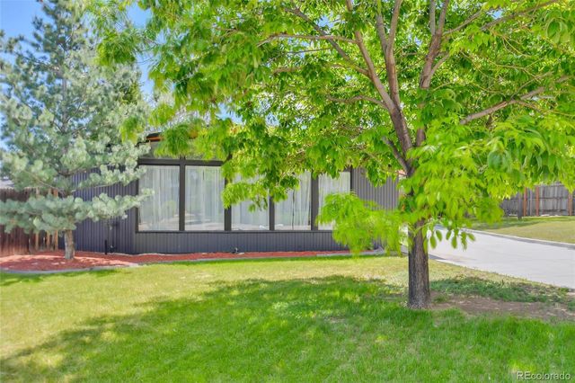 450 Yukon Street, Lakewood, CO 80226