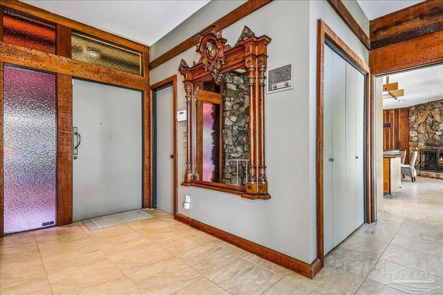 320 N Sunset Blvd, Gulf Breeze, FL 32561