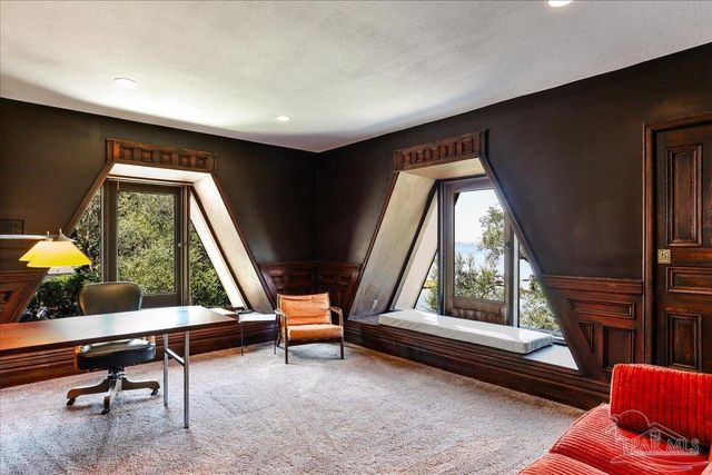 320 N Sunset Blvd, Gulf Breeze, FL 32561