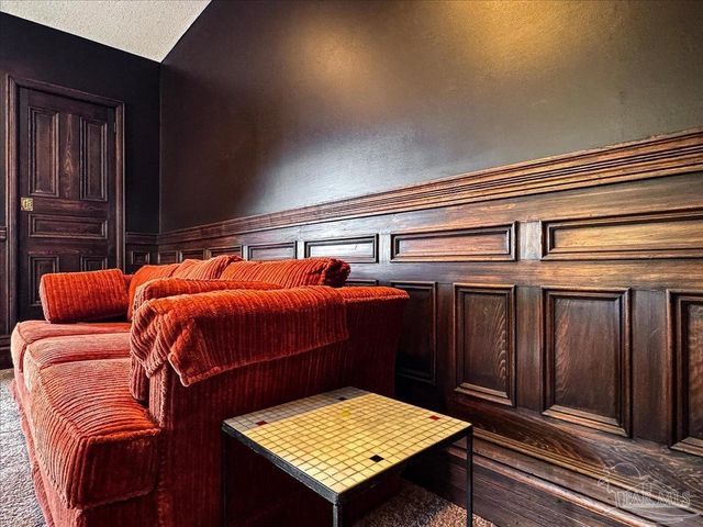 320 N Sunset Blvd, Gulf Breeze, FL 32561