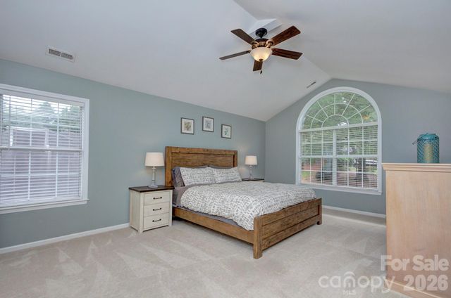 6113 Oxwynn Lane, Charlotte, NC 28270