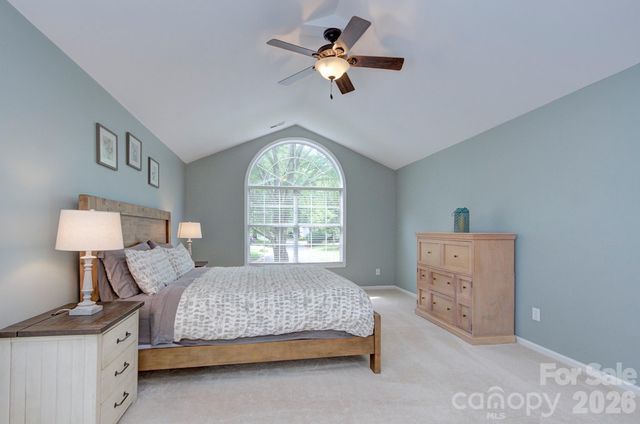 6113 Oxwynn Lane, Charlotte, NC 28270