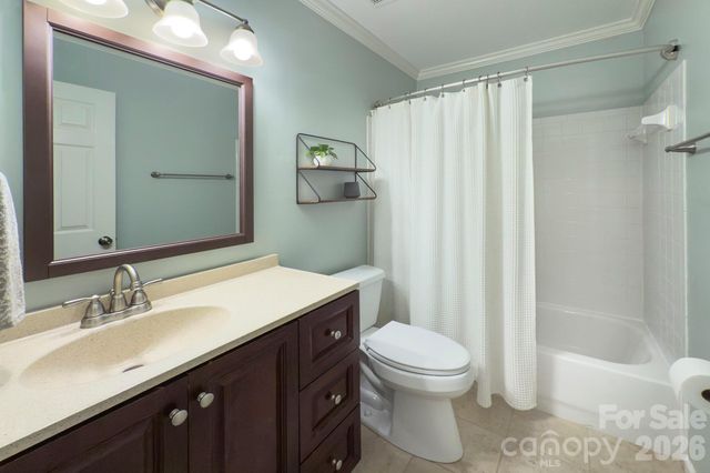6113 Oxwynn Lane, Charlotte, NC 28270